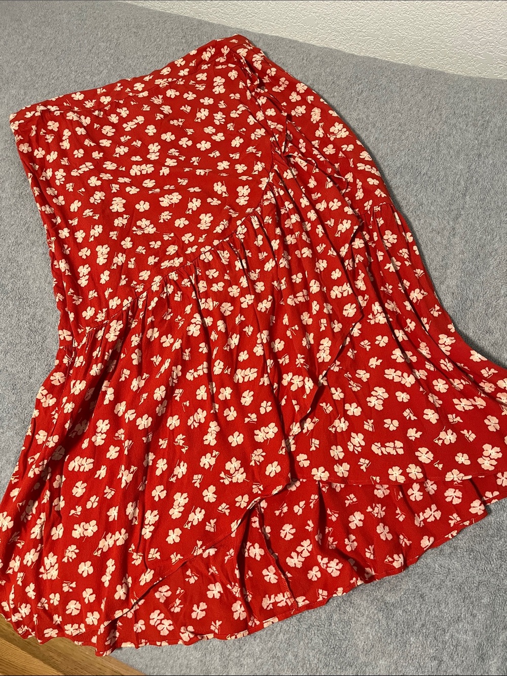 Madewell Midi Faux Wrap Skirt Size 14 Red Coastal - Picture 2 of 9
